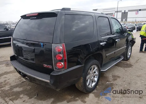 2012 GMC Yukon Denali z USA, uszkodzony, nr VIN 1GKS1EEF4CR303979